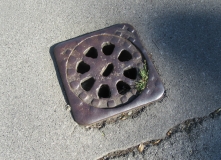 Old valve cover in Lower North Street
