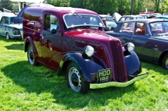1948 Ford 8 van