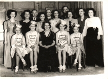 Dotcliffe Mill Concert Party 1947