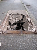 Monkroyd manhole lid 17th Feb 2014